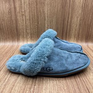 UGG Women’s Scuffette II Slippers Deep Ice Size 10